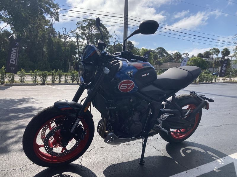 2026 Triumph Trident 660 Triple Tribute 