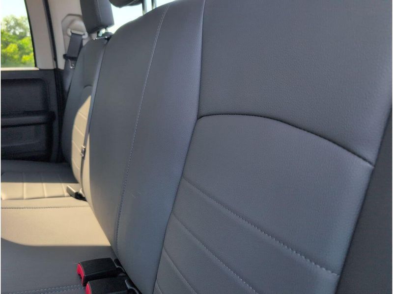 2019 RAM 1500 Classic TradesmanImage 30