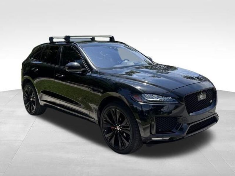 2019 Jaguar F-PACE S