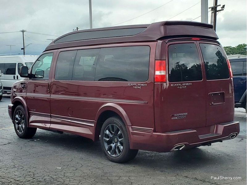 Used 2024 Chevrolet Express Cargo Image 11