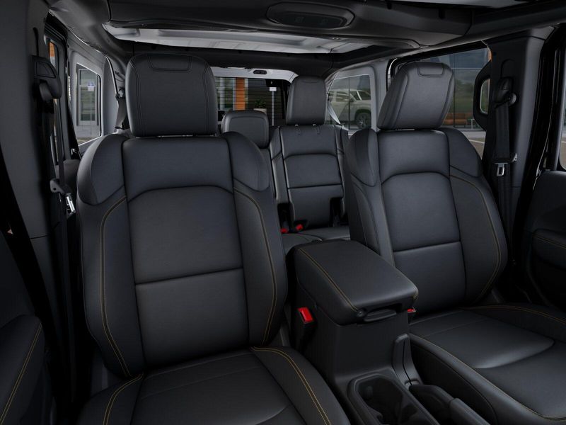 New 2027 Jeep Wrangler 4-door SaharaImage 42
