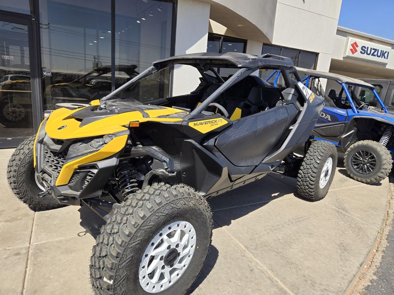 2025 Can-Am MAVERICK R X RS 999T DCT CARBON BLACK AND NEO YELLOWImage 3