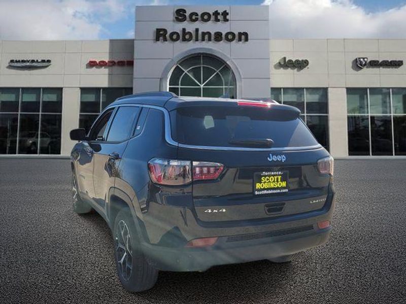 New 2026 Jeep Compass Limited 4x4