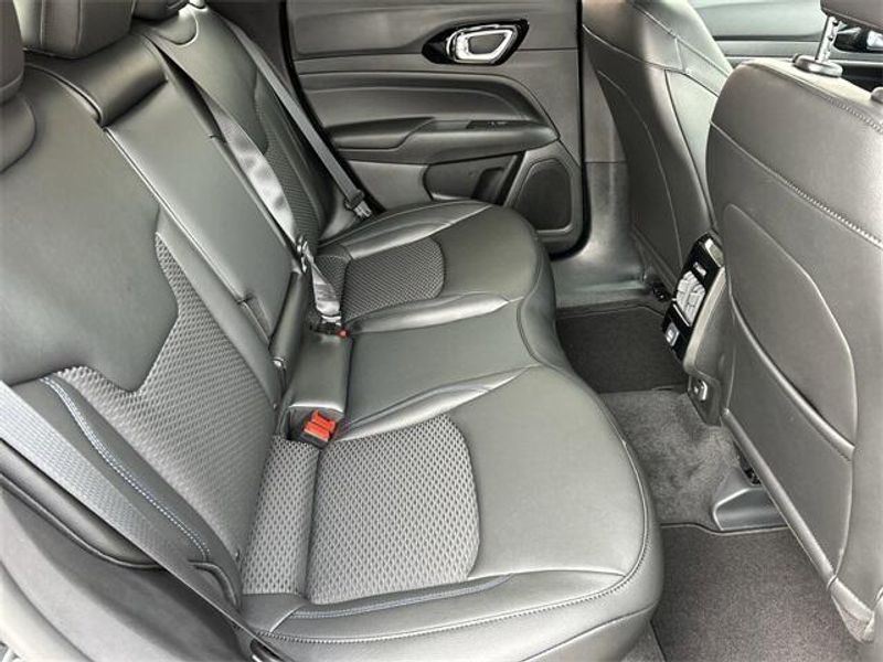 New 2026 Jeep Compass Latitude Altitude 4x4Image 14