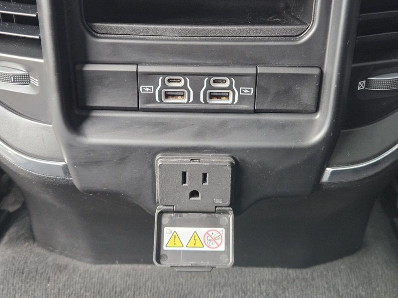 Used 2021 RAM 1500 Laramie 4x4 Crew Cab 5'7 Box