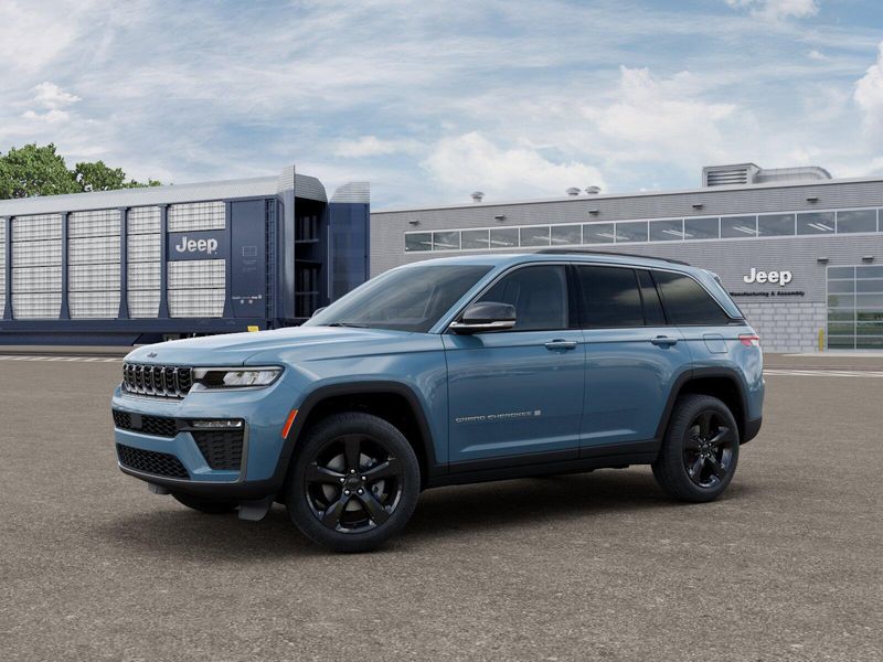 New 2026 Jeep Grand Cherokee Limited 4x2Image 1