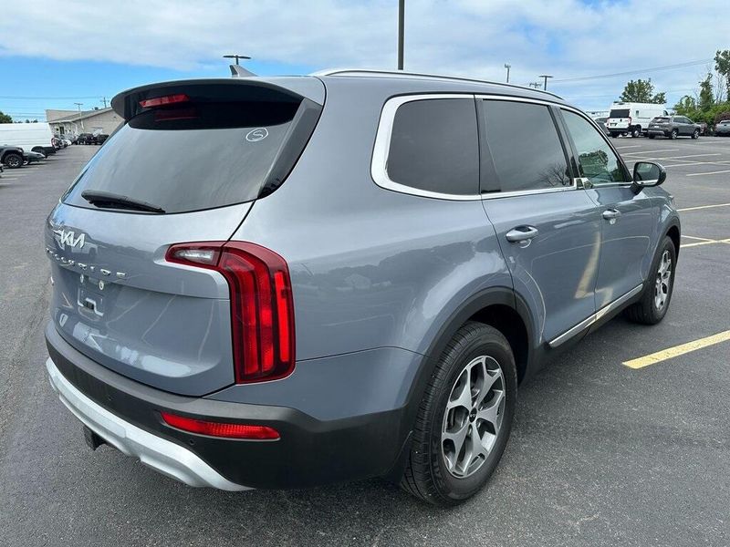 2022 Kia Telluride EX photo 14