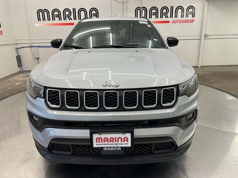 2024 Jeep Compass Latitude 4x4Image 5