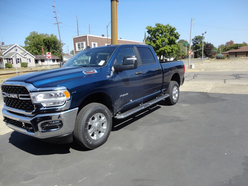 2024 RAM 2500 Big Horn Crew Cab 4x4 6