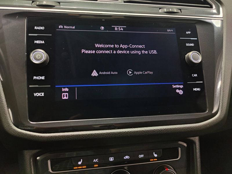 Used 2024 Volkswagen Tiguan Wolfsburg Edt AWD w/SunroofImage 21