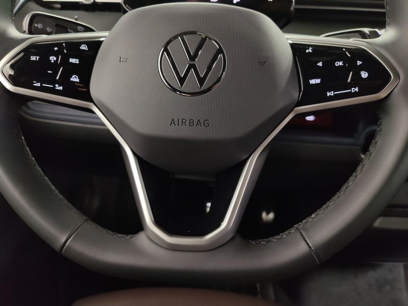 Used 2025 Volkswagen ID. Buzz Pro SImage 29