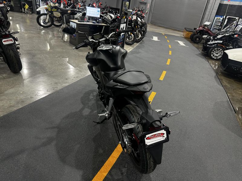 2025 Yamaha MT-03 Image 10