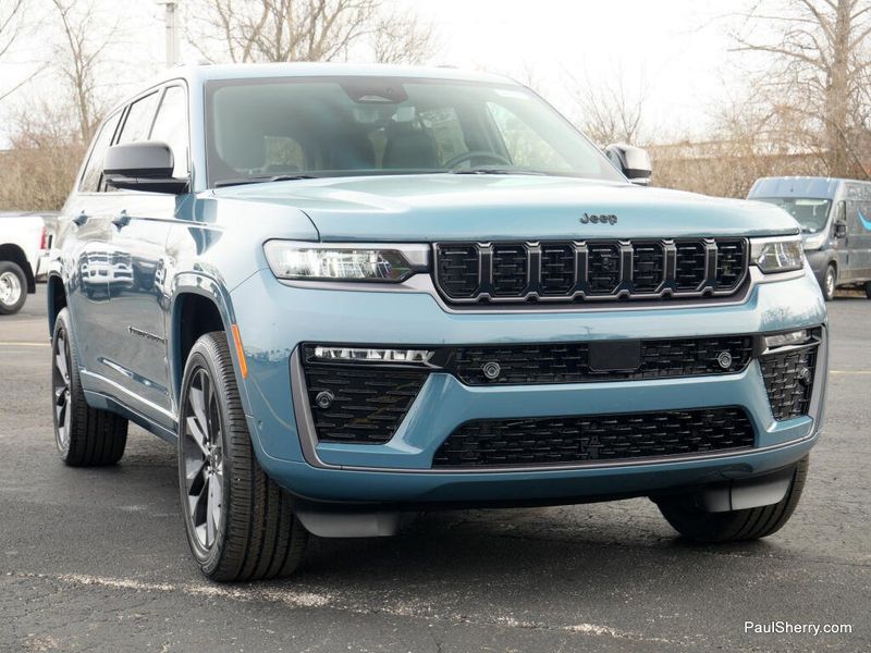 New 2026 Jeep Grand Cherokee L Limited Reserve 4x4