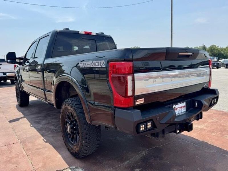 Used 2022 Ford F-350 PlatinumImage 9