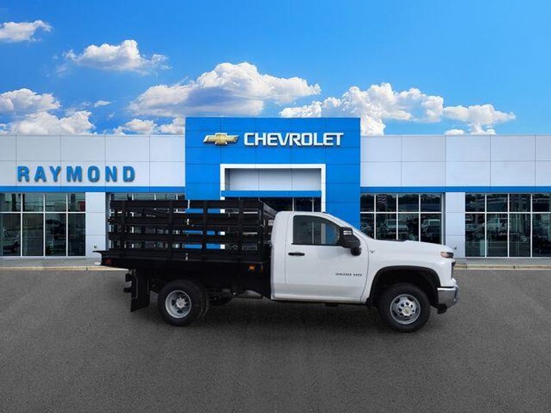 New 2026 Chevrolet Silverado 3500HD Work TruckImage 2