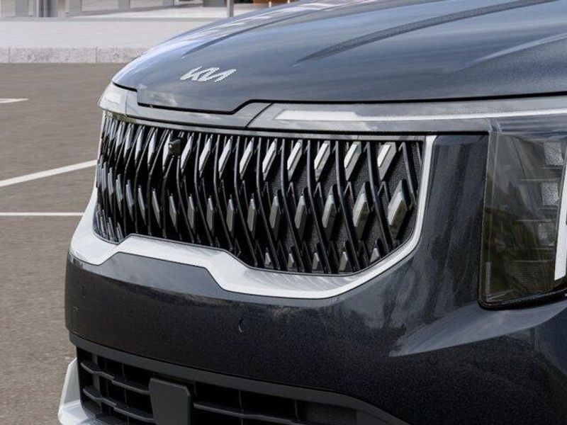 New 2027 Kia Carnival LXImage 13