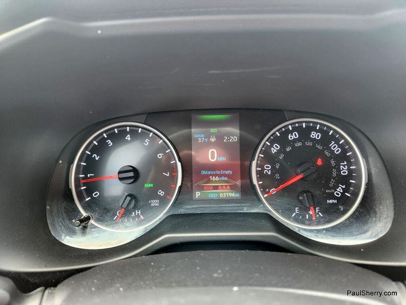 Used 2021 Toyota RAV4 XLE