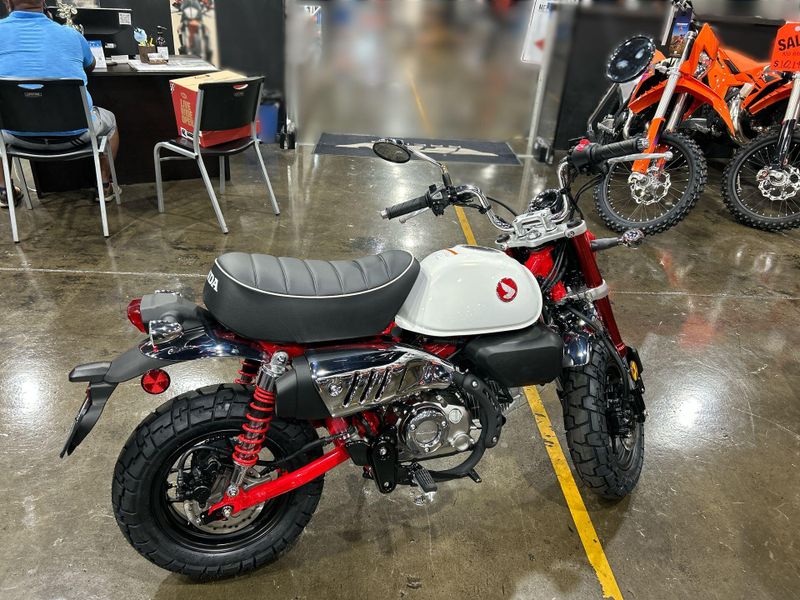 New 2025 Honda MONKEY ABS Image 17