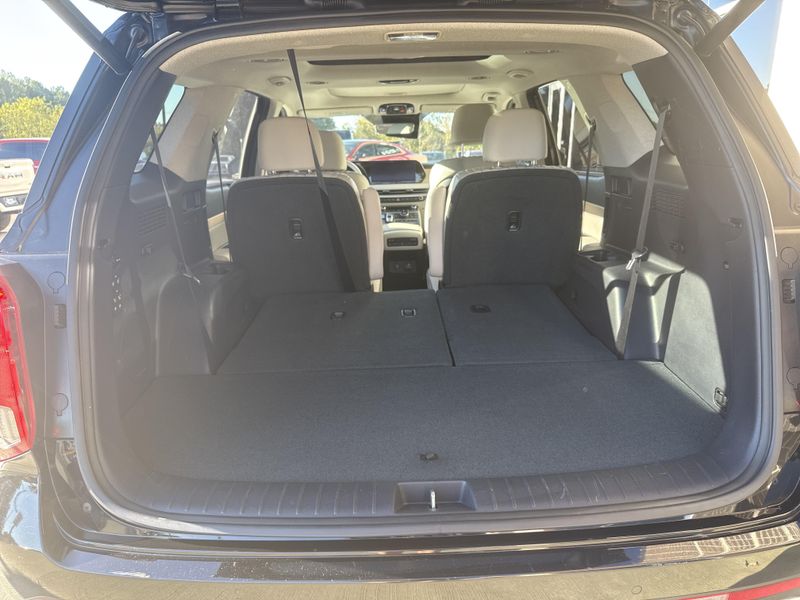 Used 2023 Hyundai Palisade LimitedImage 23