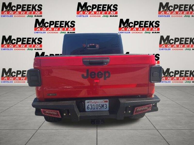 Used 2022 Jeep Gladiator SportImage 4
