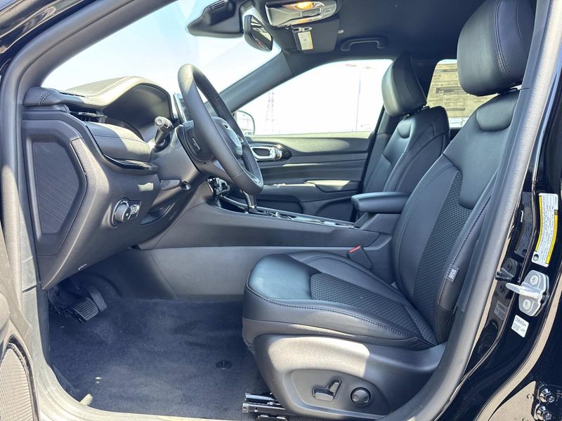 New 2026 Jeep Compass Latitude Altitude 4x4