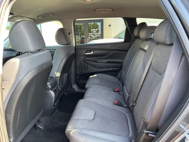 Used 2022 Hyundai Santa Fe SELImage 22