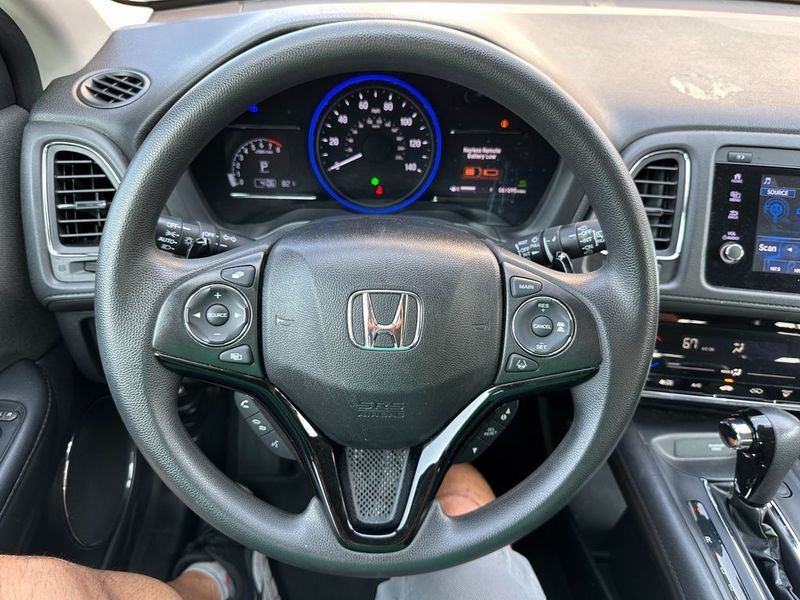 2019 Honda HR-V EXImage 2