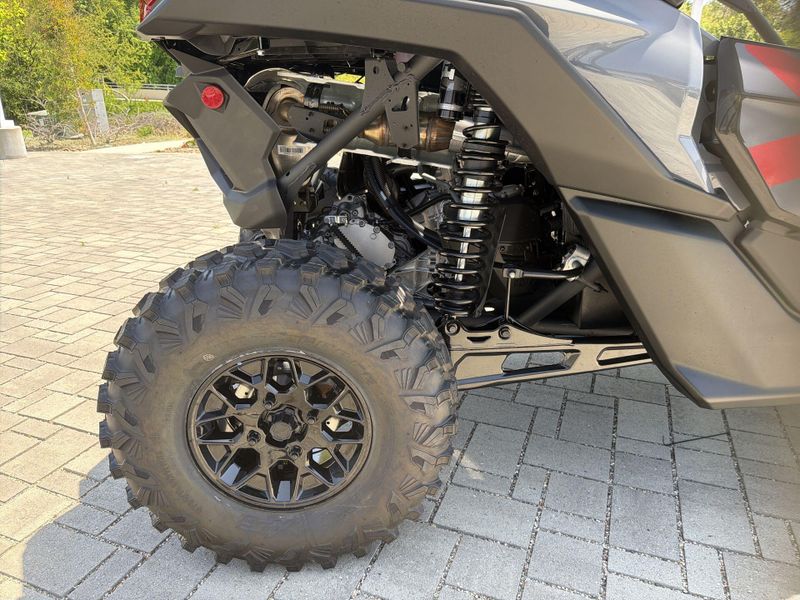 New 2026 Can-Am MAVERICK X3 X TURBO Image 20