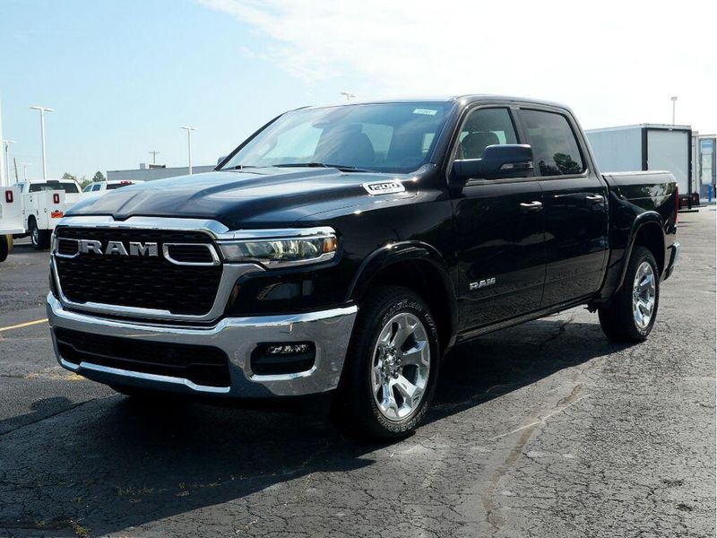 2025 RAM 1500 Big Horn Crew Cab 4x4 5