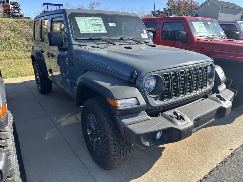 2024 Jeep Wrangler 4-door Sport SImage 3