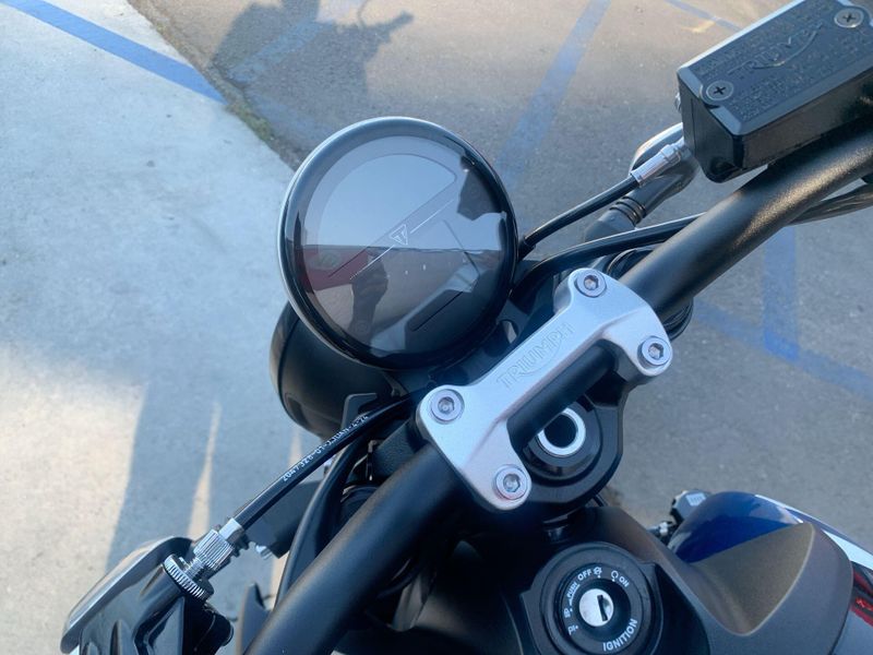 New 2025 Triumph TRIDENT 660 Image 15