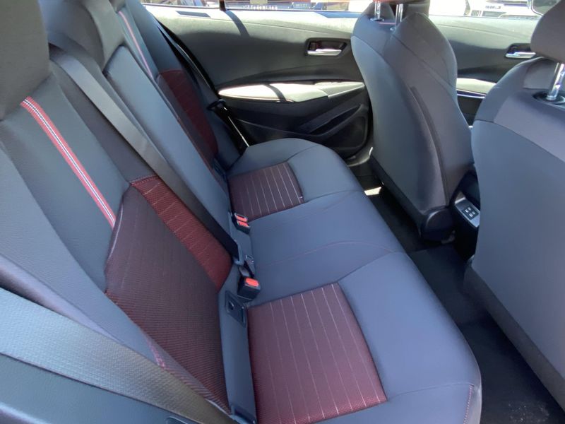 New 2025 Toyota Corolla SEImage 12