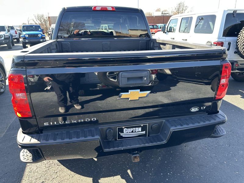 2018 Chevrolet Silverado 1500 LTImage 11