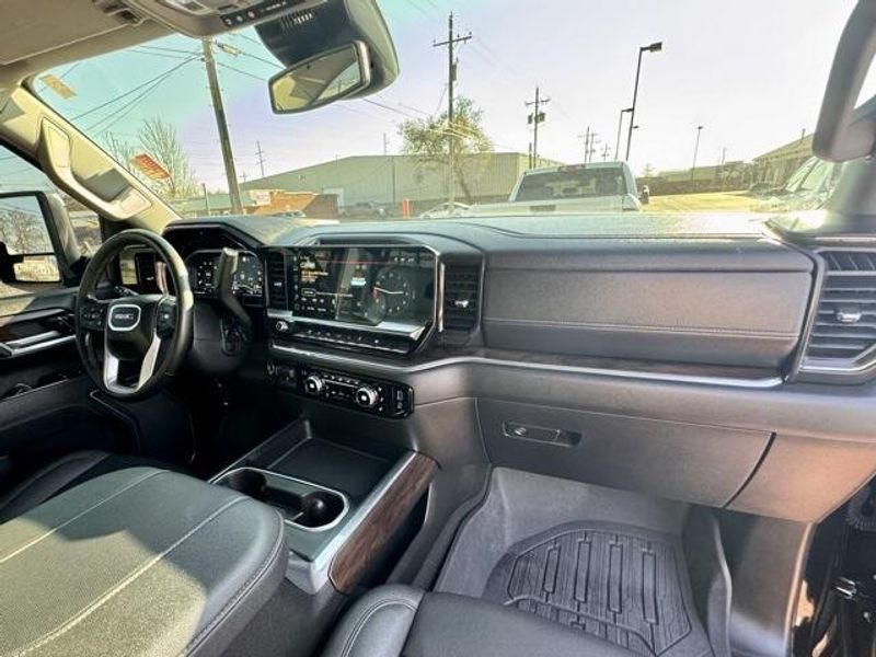 Used 2025 GMC Sierra 3500HD SLTImage 14