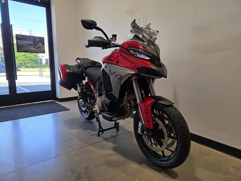 New 2025 Ducati Multistrada V4 S Travel  Radar 