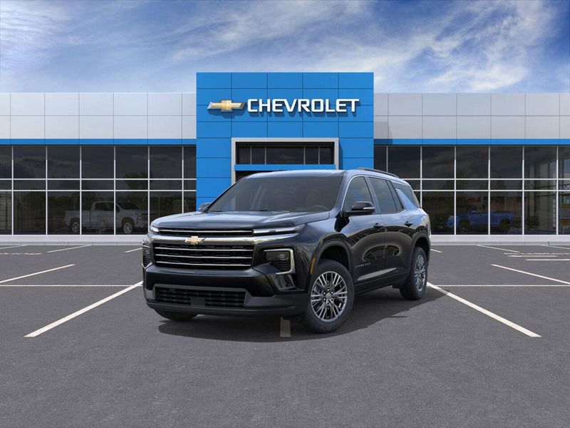 New 2025 Chevrolet Traverse FWD LTImage 8