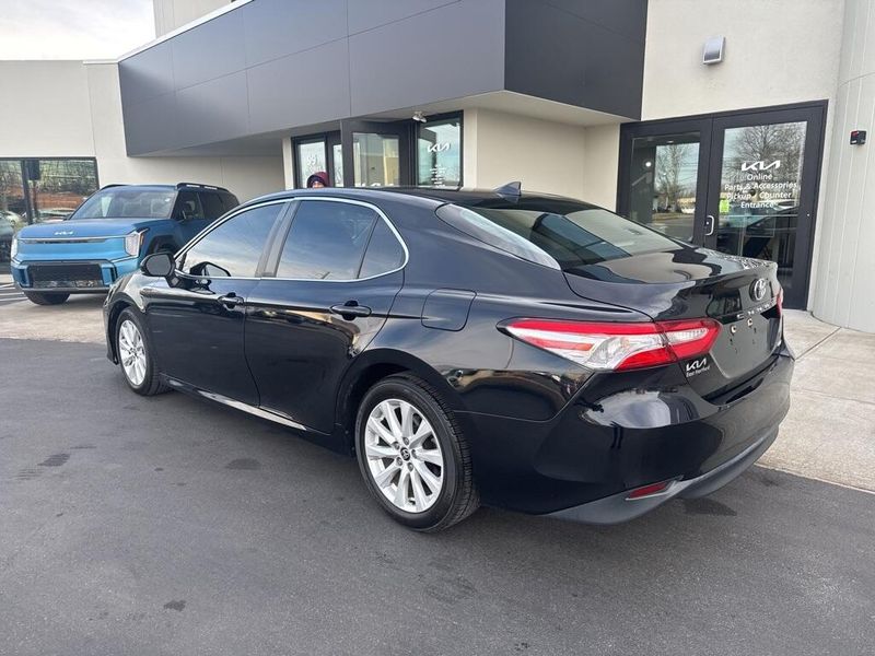 2020 Toyota Camry LEImage 6