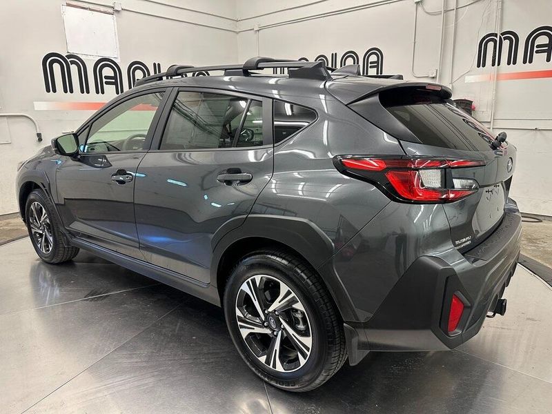 2025 Subaru Crosstrek Premium photo 5