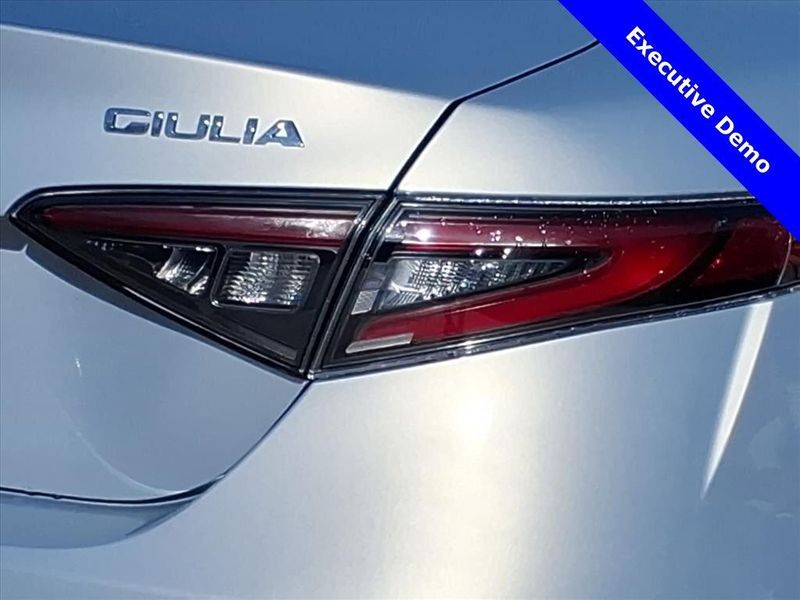 New 2025 Alfa Romeo Giulia RwdImage 8