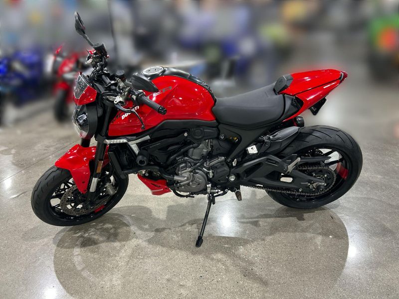 Used 2022 Ducati Monster Image 19