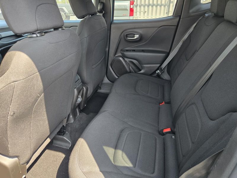 Used 2022 Jeep Renegade Latitude 4x4