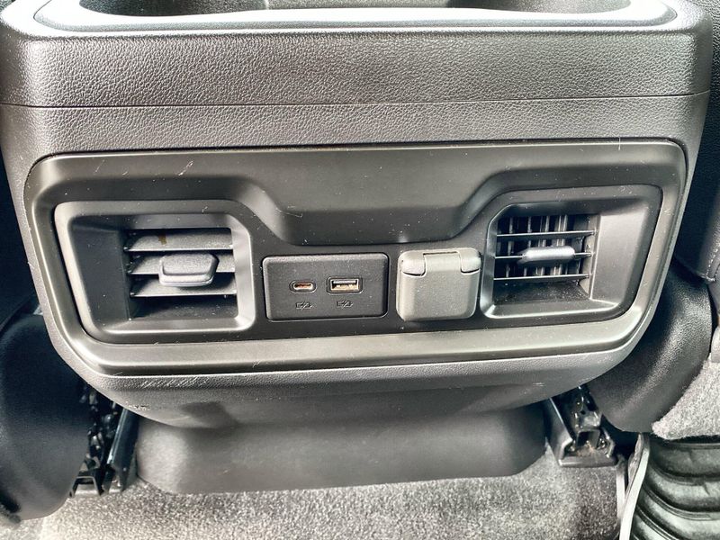 Used 2021 Chevrolet Silverado 1500 RSTImage 22