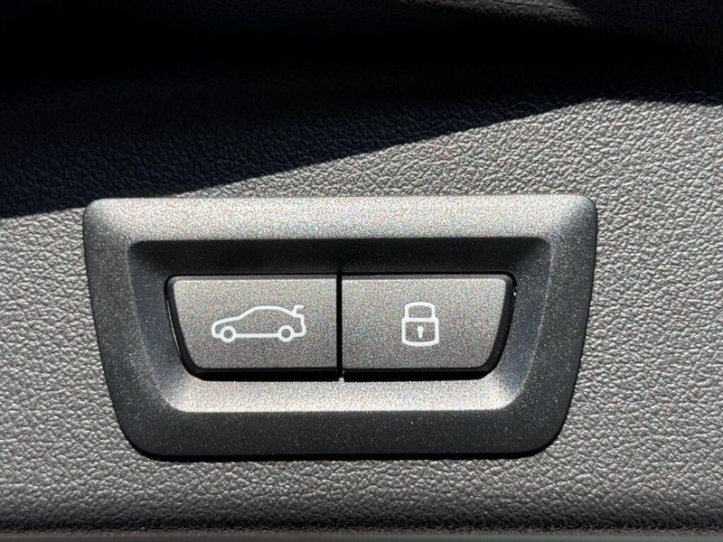 2025 BMW X5 sDrive40iImage 16