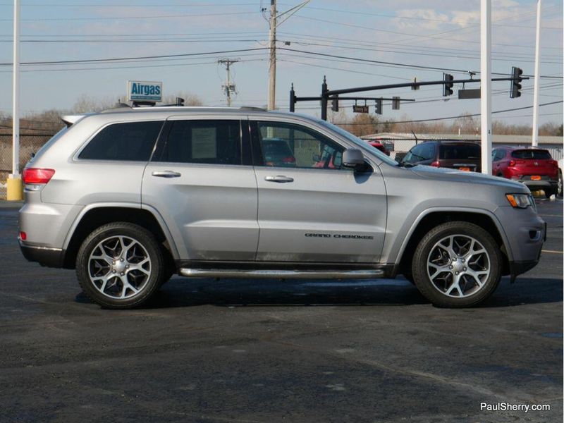 2018 Jeep Grand Cherokee Sterling EditionImage 19