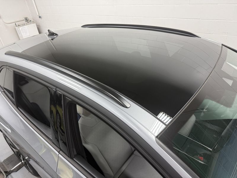 Used 2025 Volkswagen ID.4 Pro S AWD Long Range w/Glass RoofImage 6