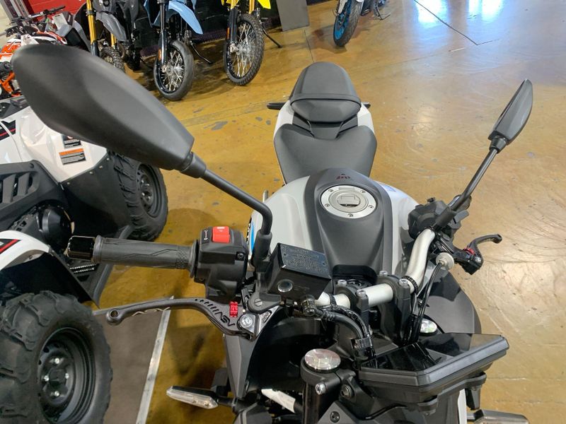 New 2025 Yamaha MT-07 Image 14