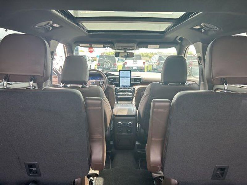 2022 Ford Explorer King RanchImage 18