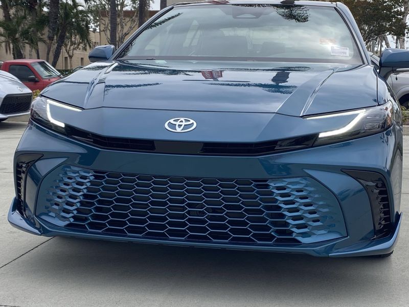 New 2025 Toyota Camry Image 7