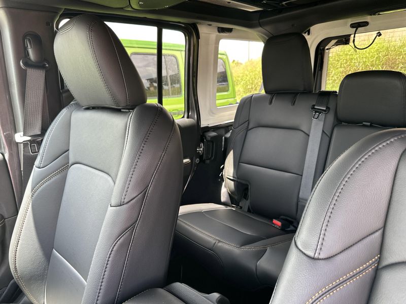 New 2025 Jeep Wrangler 4-door SaharaImage 26