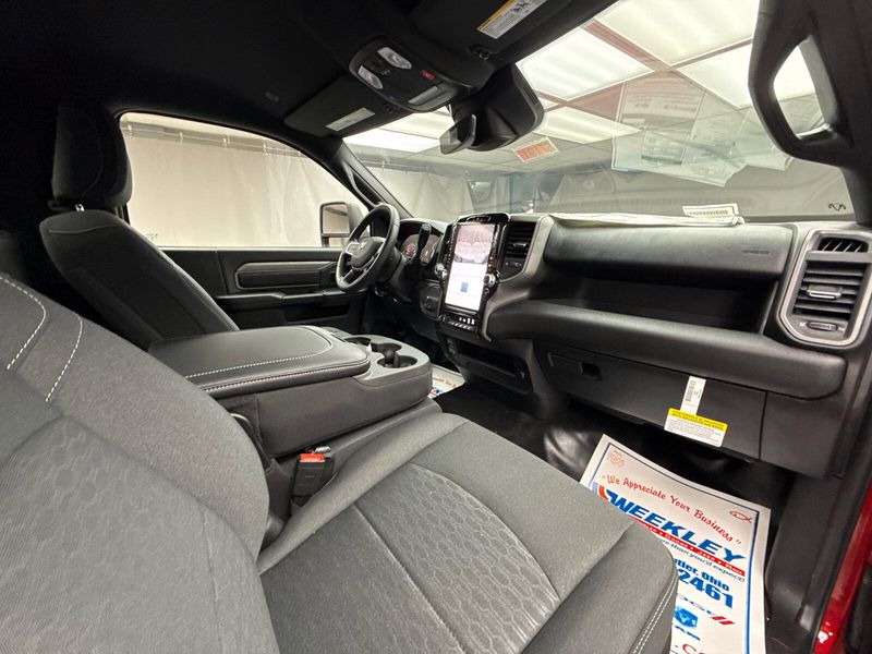 2025 RAM 2500 Tradesman Regular Cab 4x4 8